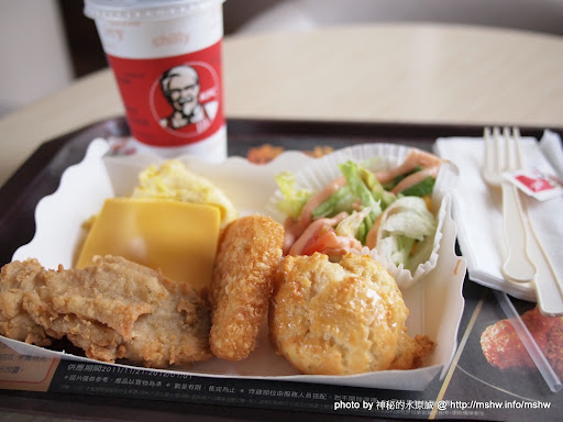 好吃卻有點貴的早餐@@ ~ 台中"肯德基KFC早餐:美式經典培根起司"中港餐廳 區域 台中市 早餐 炸雞 美式 西屯區 速食 飲食/食記/吃吃喝喝 