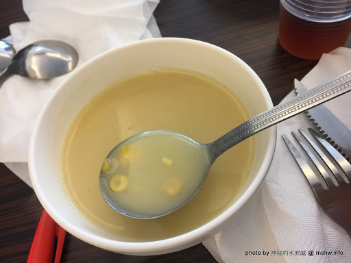 【食記】台中成功牛排@西區教育大學&模範市場 : 鐵板麵不錯吃~午餐CP值還可以! 區域 午餐 台中市 台式 小吃 晚餐 牛排 西區 豬排 鐵板料理 飲食/食記/吃吃喝喝 