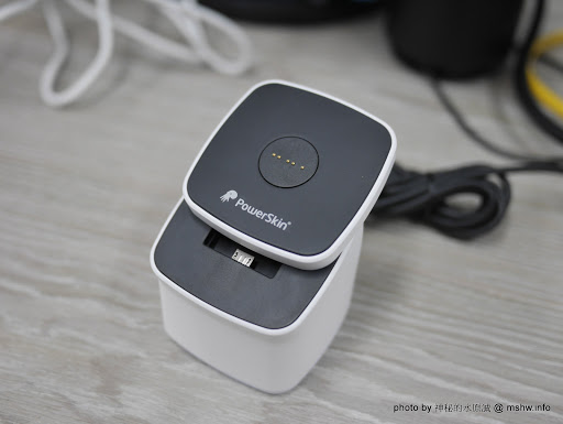 【數位3C】看不見,可是依舊存在! PowerSkin PowerTouch  Magconn 磁吸式無線充電系列, 行動電源組合 3C/資訊/通訊/網路 廣告 新聞與政治 硬體 行動電話 試吃試用業配文 通信 開箱 
