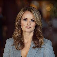 Claire Newel Net Worth, Income, Salary, Earnings, Biography, How much money make? Claire Newel Net Worth, Income, Salary, Earnings, Biography, How much money make?
