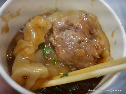【食記】新北肉圓真手作傳統美食@新店崇光女中&耕莘醫院-捷運MRT七張 : 手工自製的南部老味道, 蒸的好吃又不油膩呢!! 中式 區域 午餐 台式 夜市小吃 小吃 捷運美食MRT&BRT 新北市 新店區 早餐 晚餐 肉圓 輕食 飲食/食記/吃吃喝喝 