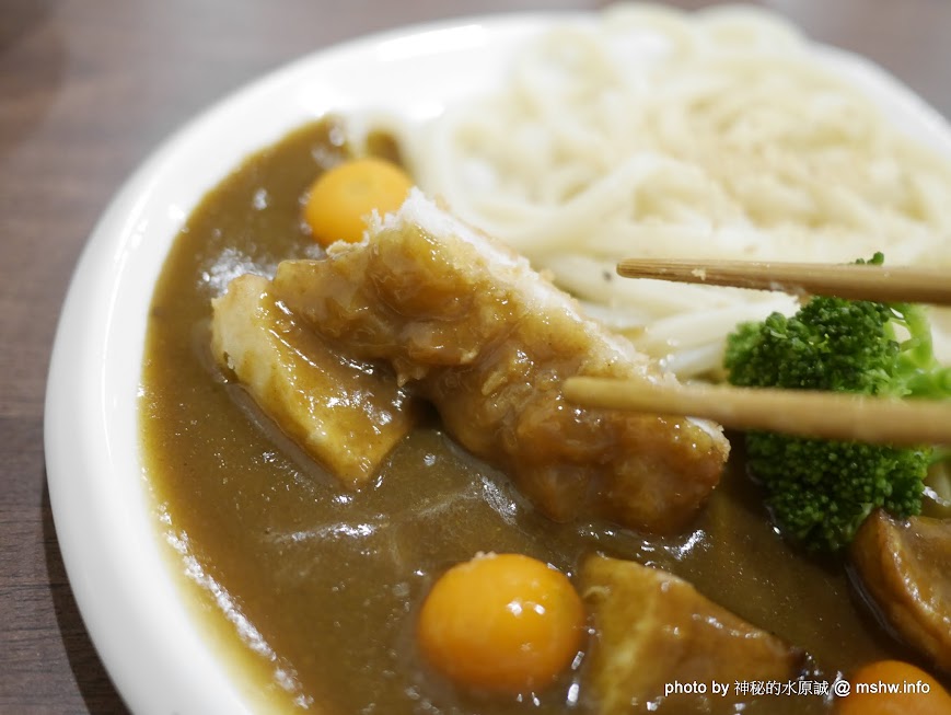【食記】台中Xiong Fu Udon 熊富手打烏龍麵-台中店@西屯秋紅谷-捷運BRT秋紅谷 : 清爽順口Q彈有勁的美味冷麵, 炸物與小菜也不含糊,來自嘉義的日式手作料理 區域 午餐 台中市 定食 捷運美食MRT&BRT 日式 晚餐 炸雞 烏龍麵 西屯區 豬排 雞排 飲食/食記/吃吃喝喝 麵食類 