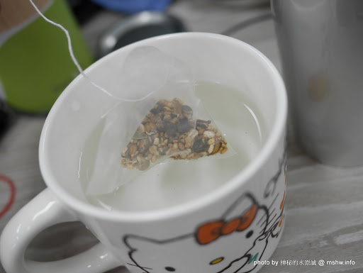 【食記】凍滋凍滋的輕盈美味~ Daizy & Co Cleansing Herbal Tea 仙淨草本茶& Jolly-Slim Jelly 輕盈凍味窕-蜜桃紅茶口味 下午茶 健康 嗜好 廣告 新聞與政治 甜點 生活 茶類 試吃試用業配文 輕食 飲食/食記/吃吃喝喝 