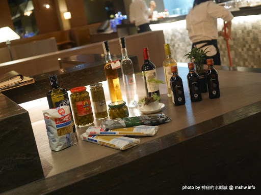 【食記】NINI 尼尼義大利餐廳旗艦店-台中NINI公益店@南屯 : 幽靜, 時尚, 美味...適合好友共享 下午茶 區域 午餐 南屯區 台中市 咖啡簡餐 晚餐 海鮮 燉飯 牛排 義式 西式 豬排 酒類 飲食/食記/吃吃喝喝 香菇 麵食類 