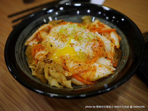 【食記】台中吉野家 Yoshinoya 公益店@西區草悟道&市民大道 : 經營多年的老字號空虛丼飯, 口味有進步, 可還是吃不飽 區域 午餐 台中市 咖哩 定食 宵夜 日式 晚餐 蓋飯/丼飯 西區 飲食/食記/吃吃喝喝 