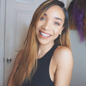 Raven Elyse Bio, Age, Height, Weight, Net Worth, Ethnicity, Religion, Life, Trivia, Facts, Affair, Boyfriend, Dating, Wiki