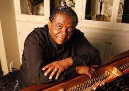 Lamont Dozier Net Worth, Income, Salary, Earnings, Biography, How much money make?