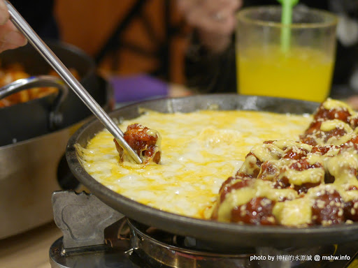 【食記】台中Omaya 乳溝起司春川炒雞-台中崇德店@北區 : 噢媽呀還是麻藥瘋雞? 價格尚可, 口味不差, 容易吃膩的李光洙愛情鍋 北區 區域 午餐 台中市 晚餐 海鮮 炸雞 雞排 韓式 飲食/食記/吃吃喝喝 