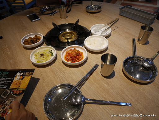 【食記】台中釜山珍妮佛.韓國九層海鮮塔 Pusan Jennifer文心加盟1號店@西屯捷運BRT市政府 : 鮮味滿滿!仙女下凡有看頭? 區域 午餐 台中市 捷運美食MRT&BRT 新聞與政治 晚餐 海鮮 火鍋/鍋物 西屯區 試吃試用業配文 鐵板料理 韓式 飲食/食記/吃吃喝喝 