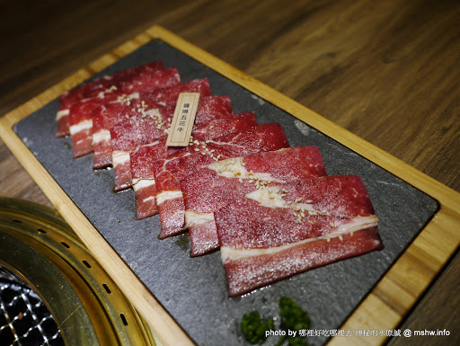 【食記】台中茶六燒肉堂-台中朝富店@西屯朝馬CBD&秋紅谷 : 輕井澤燒肉力作? 豬的種類建議可以再多些 下午茶 區域 午餐 台中市 宵夜 日式 晚餐 燒烤/燒肉 西屯區 飲食/食記/吃吃喝喝 