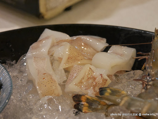 【景點】南投禪與松休閒養身會館@水里 : 最後的秘境?! 私人招待所變身檜木屋度假山莊 住宿 區域 南投縣 新聞與政治 旅行 旅館 景點 未分類 水里鄉 渡假村 試吃試用業配文 