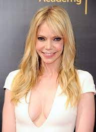 Riki Lindhome Net Worth, Income, Salary, Earnings, Biography, How much money make?
