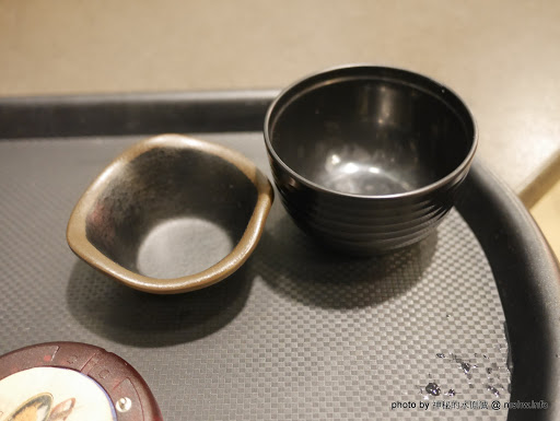 【食記】台中旨かつ本舖-かつQ 旨日式豬排-勝Q@西屯大遠百-捷運BRT新光/遠百 : 伊勢路姊妹店,料好實在口味佳, 可惜質感有點弱掉了...趕快改善吧!! 區域 午餐 台中市 咖哩 定食 捷運美食MRT&BRT 日式 晚餐 蓋飯/丼飯 西屯區 豬排 飲食/食記/吃吃喝喝 