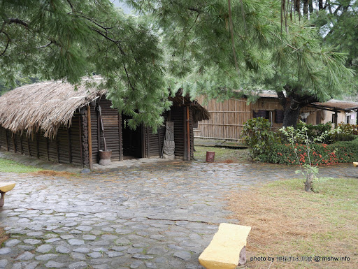【景點】【住宿】南投Atayal Resort 泰雅渡假村-2015夏日風情季@國姓北港溪溫泉 : 輕鬆寫意,悠哉體驗賽德克文化! 住宿 區域 南投縣 國姓鄉 新聞與政治 旅行 旅館 景點 渡假村 溫泉 試吃試用業配文 