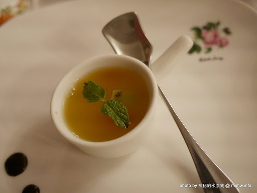 【食記】台中Rose House Tea&Art 古典玫瑰園創始店@龍井東海藝術街 : 英式下午茶第一品牌?茶跟甜點還可以...但餐點希望能加強 下午茶 區域 午餐 台中市 咖啡簡餐 晚餐 燉飯 甜點 義式 英式 茶類 西式 輕食 飲食/食記/吃吃喝喝 龍井區 