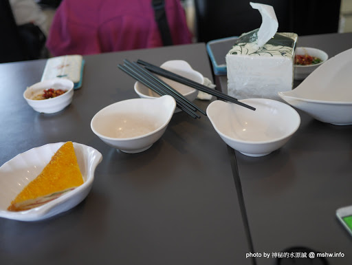 【食記】台中瘋蝦吃到飽-美術館店-瘋系企業@西區國立美術館&向上國中&崇倫公園 : 痛風的預感! 口味OK, 讓你不知不覺吃到死 >///< 中式 區域 午餐 台中市 台式 吃到飽 晚餐 海鮮 火鍋/鍋物 蝦類 西區 酒類 飲食/食記/吃吃喝喝 