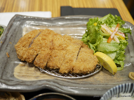 【食記】台北YAYOI やよい軒- 彌生軒台灣一號店@中山區-捷運MRT松江南京 : 日本當地食材, 好吃又營養的日式連鎖定食 中山區 區域 午餐 台北市 定食 捷運美食MRT&BRT 日式 晚餐 豬排 飲食/食記/吃吃喝喝 