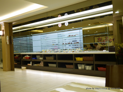 【食記】台中Jheng yun 正筠小籠湯包-台中店@西區 : 正宗湯包承鼎泰,筠汁入味賽北京...品質與美味值得一試! 中式 包子類 區域 午餐 台中市 台式 合菜 小吃 晚餐 西區 輕食 飲食/食記/吃吃喝喝 麵食類 
