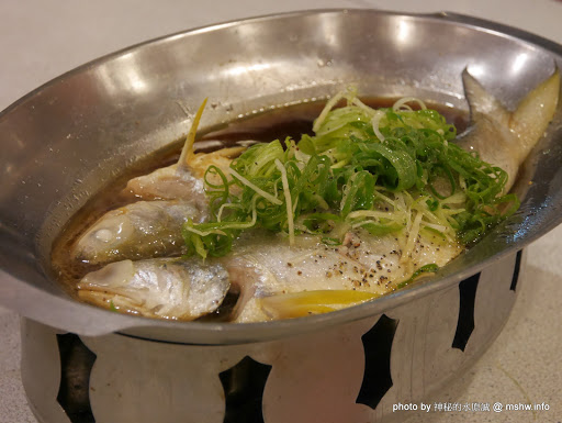 【景點】南投禪與松休閒養身會館@水里 : 最後的秘境?! 私人招待所變身檜木屋度假山莊 住宿 區域 南投縣 新聞與政治 旅行 旅館 景點 未分類 水里鄉 渡假村 試吃試用業配文 