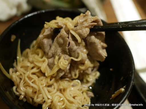 【食記】台中麻辣人家火鍋店@北區五常街-中國醫大&中正公園 : 整體表現物有所值,真的會辣的麻辣鍋! 中式 北區 區域 午餐 台中市 宵夜 晚餐 火鍋/鍋物 飲食/食記/吃吃喝喝 麻辣 
