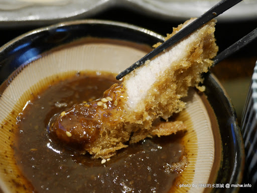 【食記】台北YAYOI やよい軒- 彌生軒台灣一號店@中山區-捷運MRT松江南京 : 日本當地食材, 好吃又營養的日式連鎖定食 中山區 區域 午餐 台北市 定食 捷運美食MRT&BRT 日式 晚餐 豬排 飲食/食記/吃吃喝喝 