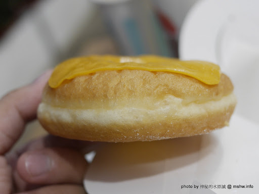 【食記】台中Siang Ning Beike Lemon Donuts 香檸貝克甜甜圈專賣-北屯同心店@北屯東山路 : 環境寬敞舒適, 甜點口感依舊, 還有新產品等著你喔!! 下午茶 北屯區 區域 午餐 台中市 台式 晚餐 甜點 糕餅烘培 西式 輕食 飲食/食記/吃吃喝喝 