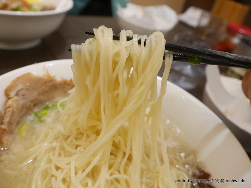 【食記】台中山形心心拉麵-台灣一號店@西屯捷運BRT頂何厝 : 自家製麵...來自阿信故鄉的日本拉麵品牌 區域 午餐 台中市 拉麵 捷運美食MRT&BRT 日式 晚餐 西屯區 飲食/食記/吃吃喝喝 麵食類 