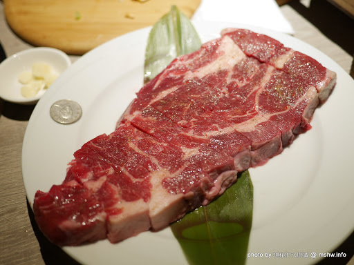 【食記】台中山鯨燒肉やきにくの專門店@北區簡愛汽車旅館 : 印月餐旅新品牌, 日韓合璧, 大份量高CP值, 滿足你對肉食的渴望!! 串燒 冰品 冰淇淋 北區 區域 台中市 和牛 宵夜 日式 晚餐 燒烤/燒肉 甜點 韓式 飲食/食記/吃吃喝喝 