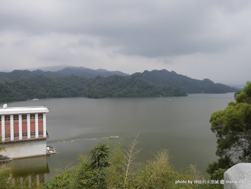 【景點】【食記】苗栗舊山線主題旅程一日遊-茅鄉炭坊.桐花走廊.金榜麵館.鯉魚潭水庫.火炎山森林生態教育館@川流不息, 三義古道自然行! 三義鄉 中式 區域 午餐 博物館 台式 地區導覽指南 小吃 旅行 晚餐 景點 苗栗縣 飲食/食記/吃吃喝喝 麵食類 