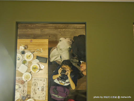 【食記】台中Joyful Steak House 饗厚牛排-台中東海店@龍井東海夜市捷運BRT坪頂 : 喔喔, 原來岩燒也可以吃的很平價... 區域 午餐 台中市 台式 捷運美食MRT&BRT 排餐 晚餐 石板料理 自助吧 西式 豬排 雞排 飲食/食記/吃吃喝喝 龍井區 
