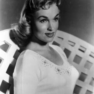 Karen Steele Net Worth, Income, Salary, Earnings, Biography, How much money make?