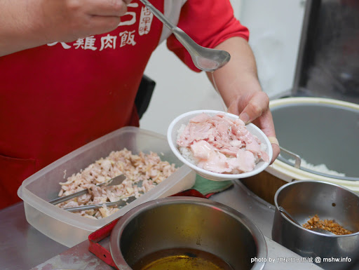 【食記】台中頂吉古早味火雞肉飯@北區一中商圈&中山公園&福音街 : 用料實在, 平價美味新指標, 來自嘉義的頂級古早味!! 中區 中式 便當/快餐 區域 午餐 台中市 台式 小吃 晚餐 火雞肉飯 雞肉飯 飲食/食記/吃吃喝喝 