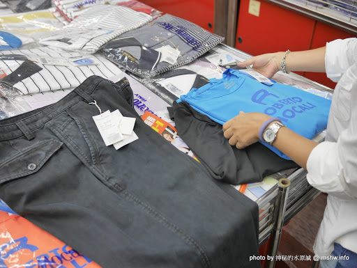 【景點】台中ITALY Roberto Mocali 義大利名牌諾貝兔服飾出清特賣會-青島店@北屯北平路商圈 : MIT台灣製造,涼感機能布料穿起來舒適又安心 北屯區 區域 台中市 好康 新聞與政治 旅行 景點 會展 