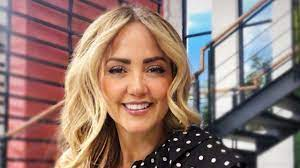 Andrea Legarreta Net Worth, Income, Salary, Earnings, Biography, How much money make? Andrea Legarreta Net Worth, Income, Salary, Earnings, Biography, How much money make?