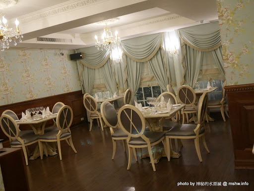 【食記】台中Rose House Tea&Art 古典玫瑰園創始店@龍井東海藝術街 : 英式下午茶第一品牌?茶跟甜點還可以...但餐點希望能加強 下午茶 區域 午餐 台中市 咖啡簡餐 晚餐 燉飯 甜點 義式 英式 茶類 西式 輕食 飲食/食記/吃吃喝喝 龍井區 