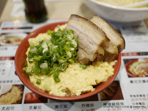【食記】台中ラ一メン野島家麵屋河南店@西屯逢甲夜市 : 不只咖哩,豚骨拉麵也搞DIY...口味無法挑剔的厚切叉燒!! DIY料理 區域 午餐 台中市 咖哩 拉麵 日式 晚餐 蓋飯/丼飯 西屯區 飲食/食記/吃吃喝喝 麵食類 