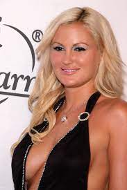 Megan Hauserman Net Worth, Income, Salary, Earnings, Biography, How much money make? Megan Hauserman Net Worth, Income, Salary, Earnings, Biography, How much money make?