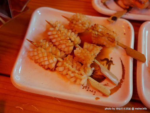 【食記】台中三代目屋台餃子安兵衛-台灣一號店@西區中美橫丁Hirome ひろめ横丁&廣三SOGO-捷運BRT科博館 : 弘人市場在台灣!輕鬆享受高知飲食文化 串燒 區域 台中市 夜市小吃 宵夜 小吃 居酒屋 拉麵 捷運美食MRT&BRT 日式 晚餐 燒烤/燒肉 稻燒&槀燒 西區 酒類 飲食/食記/吃吃喝喝 麵食類 