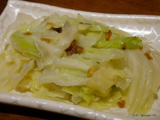 雙月食品社 養生美食台大醫院 湯清味美，料多到滿出來的捷運善導寺站附近的平價藥膳溫補首選！非凡電視推薦！外帶去探病或回家吃都很棒～超推麻油雞麵線、虱目魚肚蛤蜊雞湯、各式滷透透滷味跟肥嫩美味鮮蚵！ 中式料理 保養品分享 健康養身 飲食集錦 