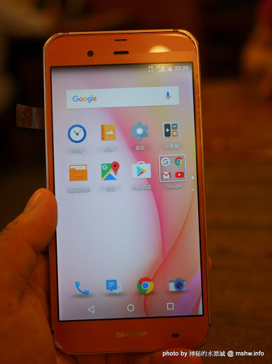 【數位3C】鴻海的野望?! 夏普Sharp AQUOS P1 (ZETA SH-04H)日系旗艦在台登場~櫻花粉開箱 3C/資訊/通訊/網路 新聞與政治 硬體 行動電話 開箱 