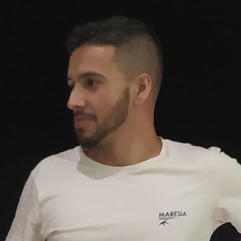 Douglas Vicentini's user avatar