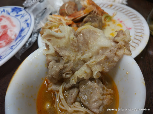 【食記】台中嵐田麻辣鴛鴦火鍋@北區中國醫藥大學&中友百貨&中正公園 : 前台北寧記五常店, 令人懷念的麻辣鍋吃到飽 冰淇淋 北區 區域 午餐 台中市 吃到飽 晚餐 海鮮 火鍋/鍋物 飲食/食記/吃吃喝喝 