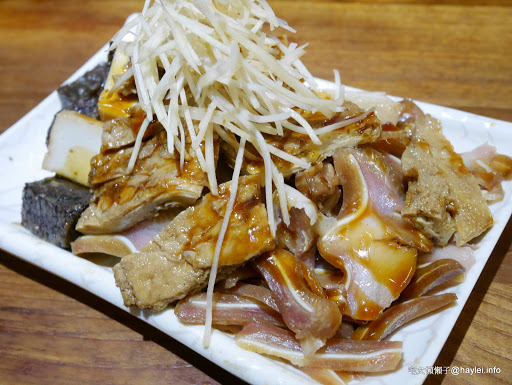 雙月食品社 養生美食台大醫院 湯清味美，料多到滿出來的捷運善導寺站附近的平價藥膳溫補首選！非凡電視推薦！外帶去探病或回家吃都很棒～超推麻油雞麵線、虱目魚肚蛤蜊雞湯、各式滷透透滷味跟肥嫩美味鮮蚵！ 中式料理 保養品分享 健康養身 飲食集錦 