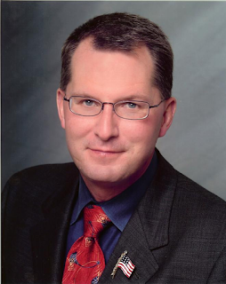 Dave Pelzer Net Worth, Income, Salary, Earnings, Biography, How much money make?