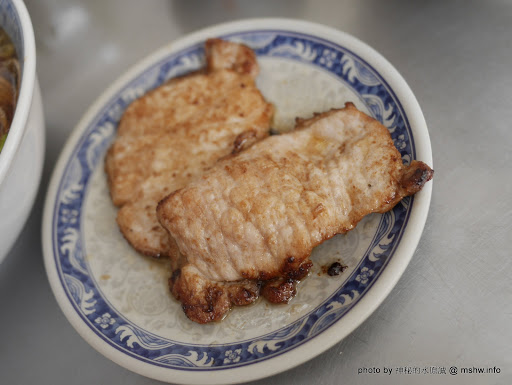 【食記】台中上海未名麵點.酸辣湯@中區舊市府&民權郵局-捷運BRT台中車站 : 超過一甲子歷史的上海味無名麵攤? 口感中上, 酸梅湯也好喝呢!! 上海菜 中區 中式 區域 午餐 台中市 台式 捷運美食MRT&BRT 早餐 牛肉麵 豬排 飲食/食記/吃吃喝喝 麵食類 