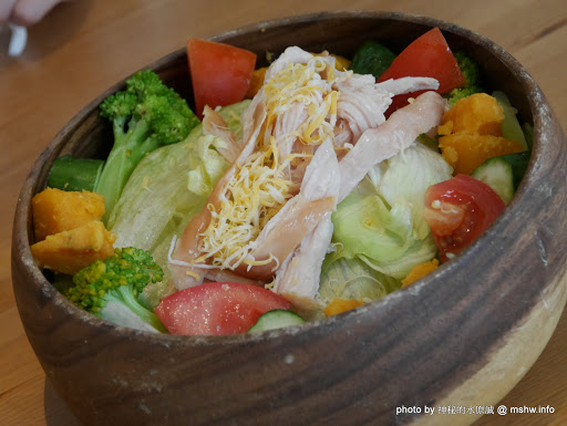 【食記】台北Pond Burger Cafe 早午餐.漢堡.輕食@信義國際會議中心&世界貿易中心-捷運MRT台北101/世貿 : 食材新鮮,口味創新,下午茶也能享受美味私房漢堡 下午茶 信義區 區域 午餐 台北市 咖啡簡餐 捷運美食MRT&BRT 早餐 晚餐 漢堡 甜點 糕餅烘培 美式 西式 輕食 飲食/食記/吃吃喝喝 