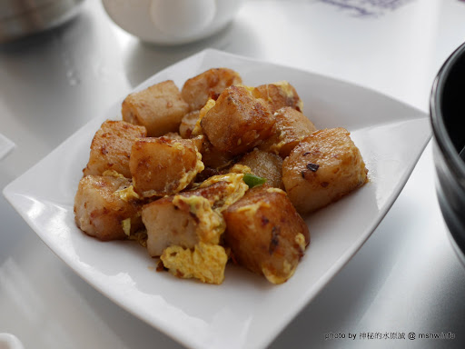 【食記】香港聯邦皇宮東涌店 Federal Palace@地鐵東涌站-東薈城名店倉 : 發現鼎泰豐的秘密? 口味不差, 但服務實在是不敢恭維 中式 包子類 區域 午餐 合菜 捷運美食MRT&BRT 早餐 晚餐 東湧 海鮮 港式 粥&稀飯 飲食/食記/吃吃喝喝 香港(Hong Kong) 