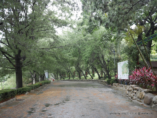 【景點】【住宿】南投Atayal Resort 泰雅渡假村-2015夏日風情季@國姓北港溪溫泉 : 輕鬆寫意,悠哉體驗賽德克文化! 住宿 區域 南投縣 國姓鄉 新聞與政治 旅行 旅館 景點 渡假村 溫泉 試吃試用業配文 