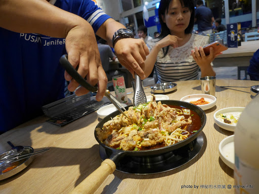 【食記】台中釜山珍妮佛.韓國九層海鮮塔 Pusan Jennifer文心加盟1號店@西屯捷運BRT市政府 : 鮮味滿滿!仙女下凡有看頭? 區域 午餐 台中市 捷運美食MRT&BRT 新聞與政治 晚餐 海鮮 火鍋/鍋物 西屯區 試吃試用業配文 鐵板料理 韓式 飲食/食記/吃吃喝喝 