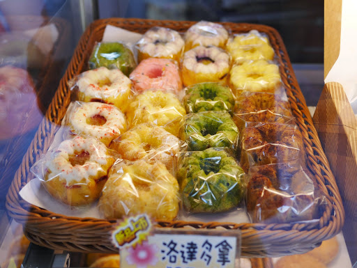 【食記】台中Siang Ning Beike Lemon Donuts 香檸貝克甜甜圈專賣店@南屯萬和宮 : 季節水果新鮮更對味? 烤的甜甜圈等你來體驗 下午茶 區域 午餐 南屯區 台中市 晚餐 甜點 糕餅烘培 蛋糕 輕食 飲食/食記/吃吃喝喝 